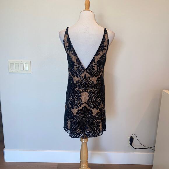 Free People Black Night Shimmer Mini Dress Sequin Sleeveless Lace Black size 4 - Picture 3 of 5
